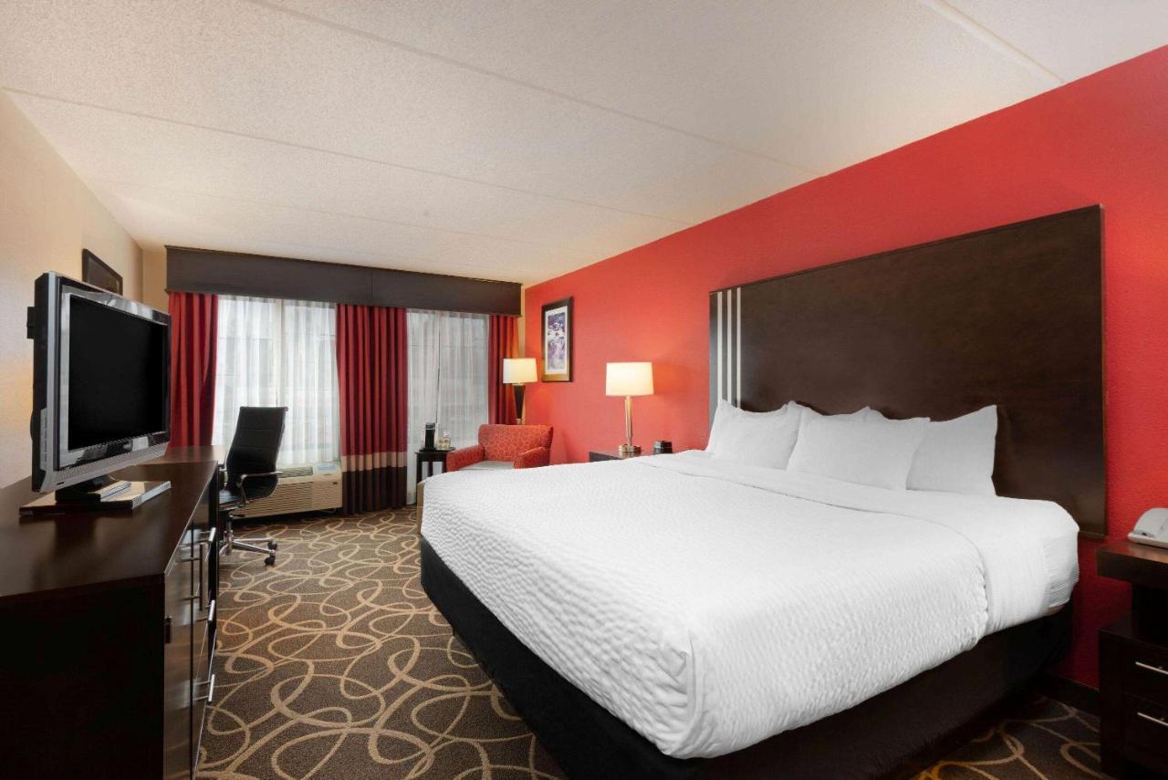 La Quinta Inn & Suites - New River Gorge National Park Summersville Ngoại thất bức ảnh