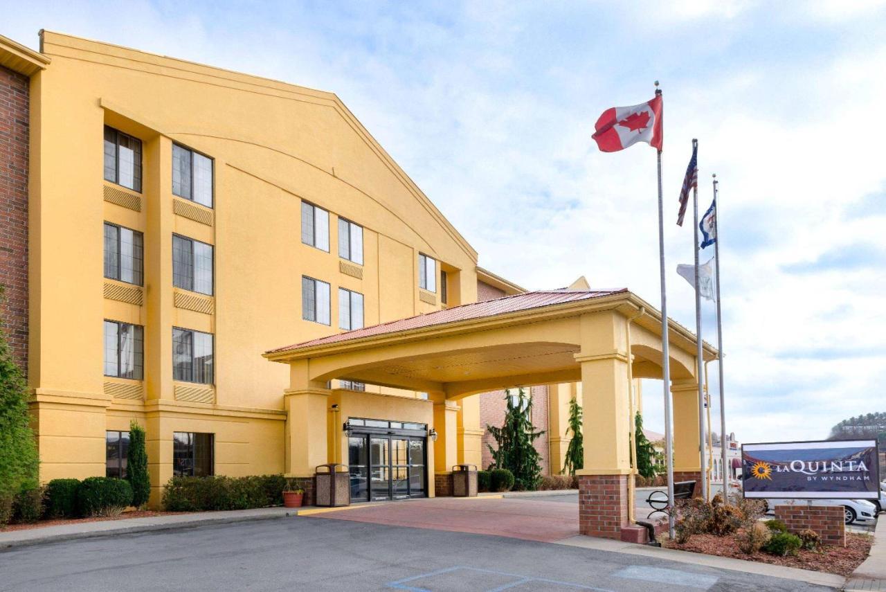 La Quinta Inn & Suites - New River Gorge National Park Summersville Ngoại thất bức ảnh