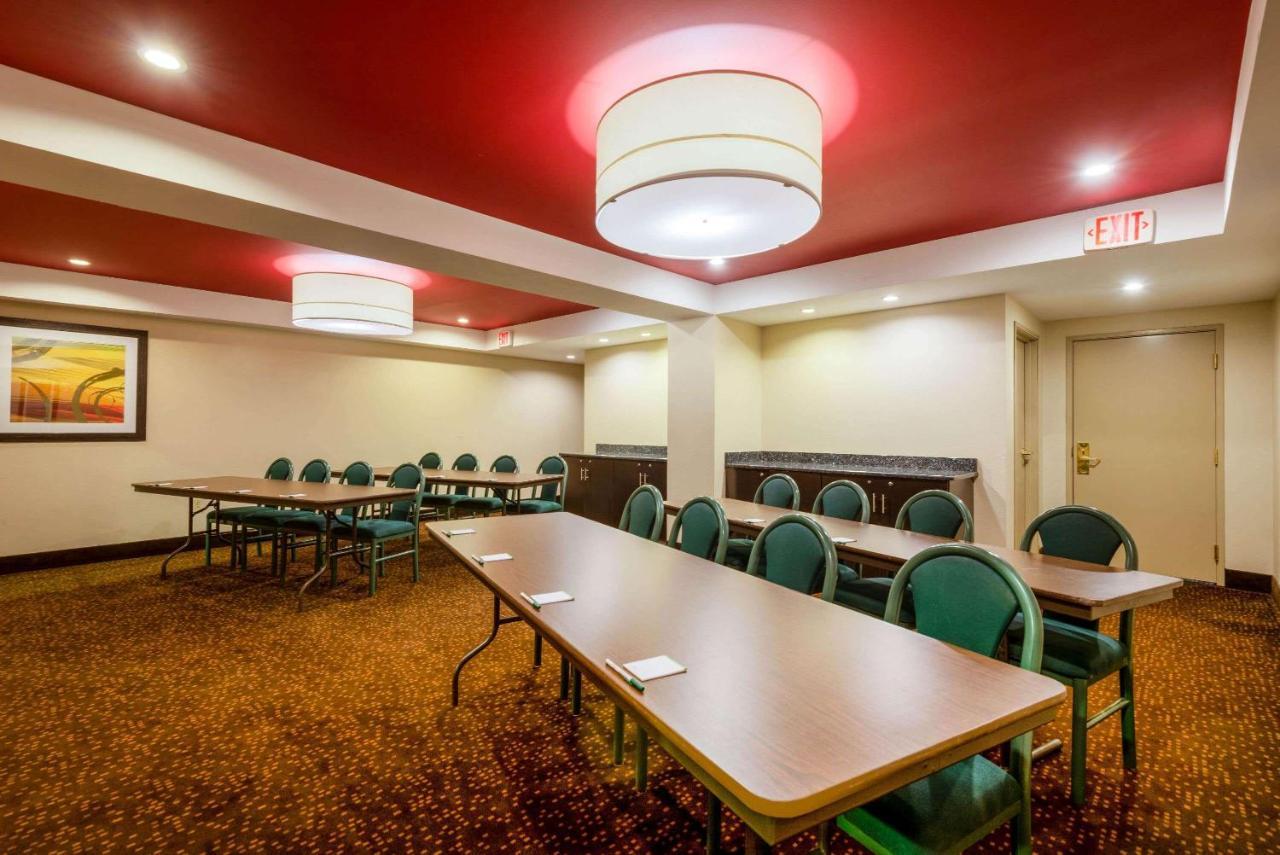 La Quinta Inn & Suites - New River Gorge National Park Summersville Ngoại thất bức ảnh